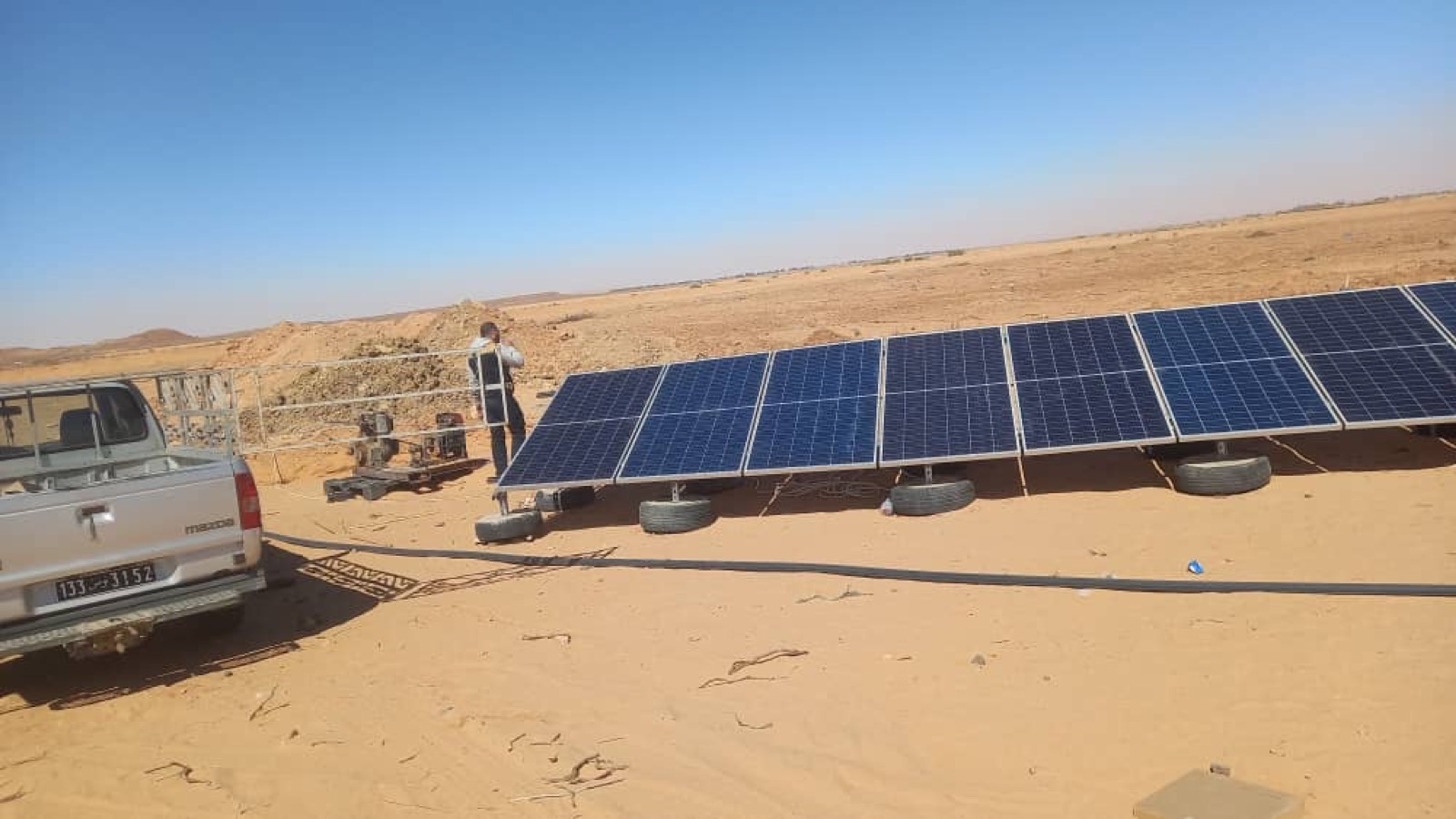 نقاط وآبار صحراوية